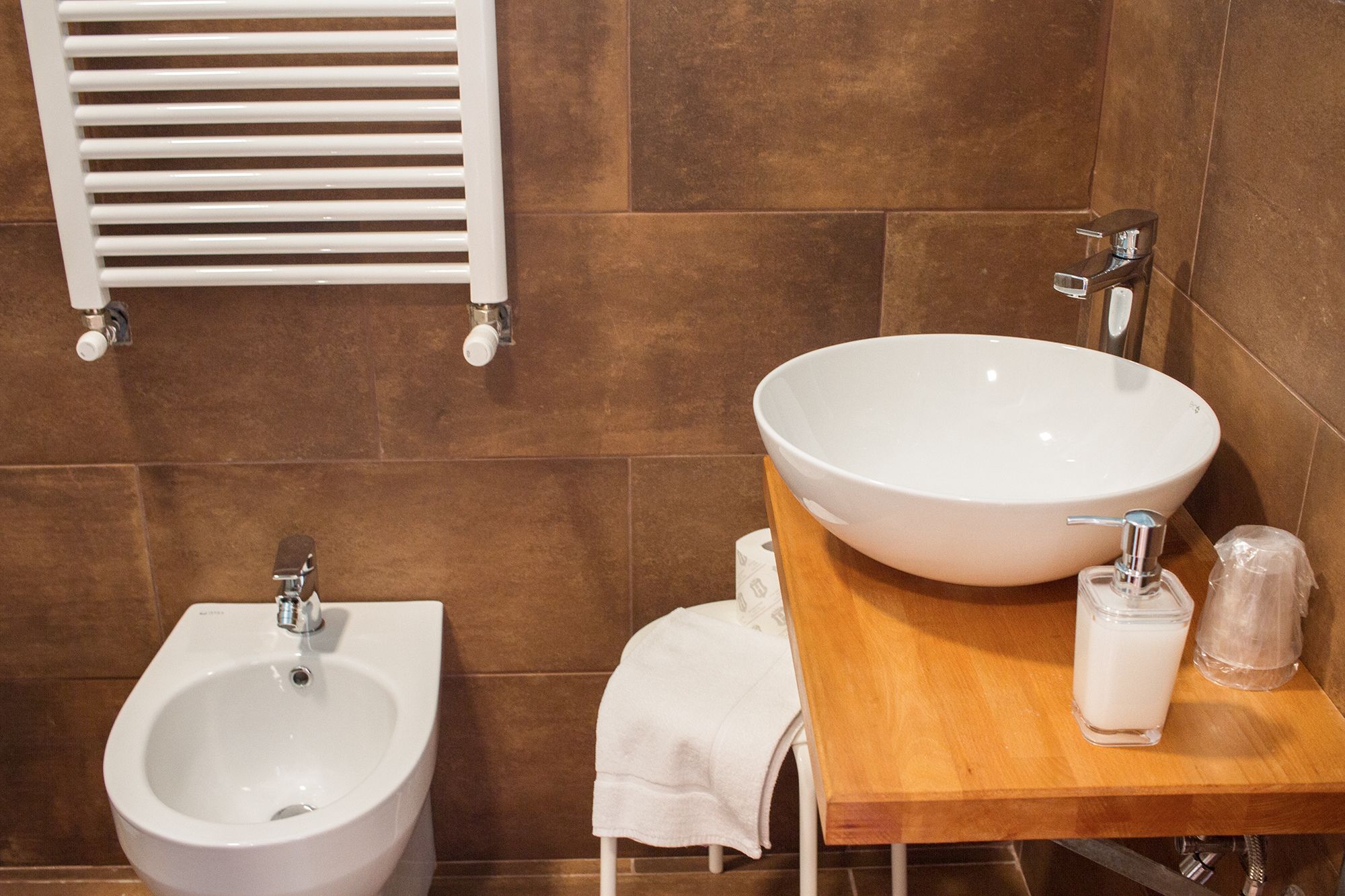 Double Room | Bathroom