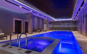 Indoor pool - DoubleTree by Hilton Moscow - Vnukovo Airport (Moscow)