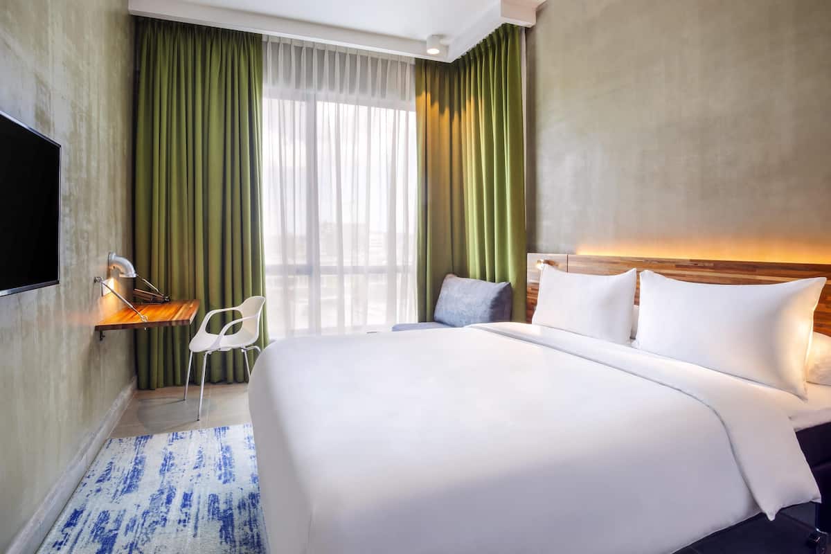 Phòng Superior, 1 giường đôi | 1 phòng ngủ, bộ đồ giường cao cấp, minibar, két bảo mật tại phòng