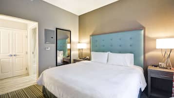 Suite, 1 Bedroom, Non Smoking | Desk, blackout drapes, iron/ironing board, free WiFi