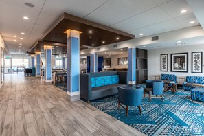 Exterior - Holiday Inn Express & Suites Gainesville - Lake Lanier Area by IHG (Gainesville)