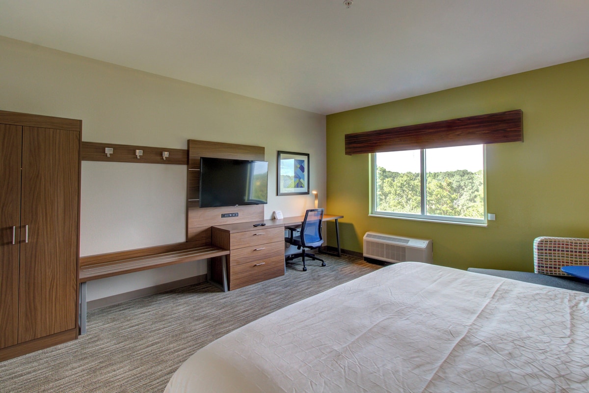 In-room safe, desk, blackout drapes, iron/ironing board
