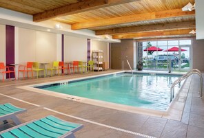 Una piscina techada