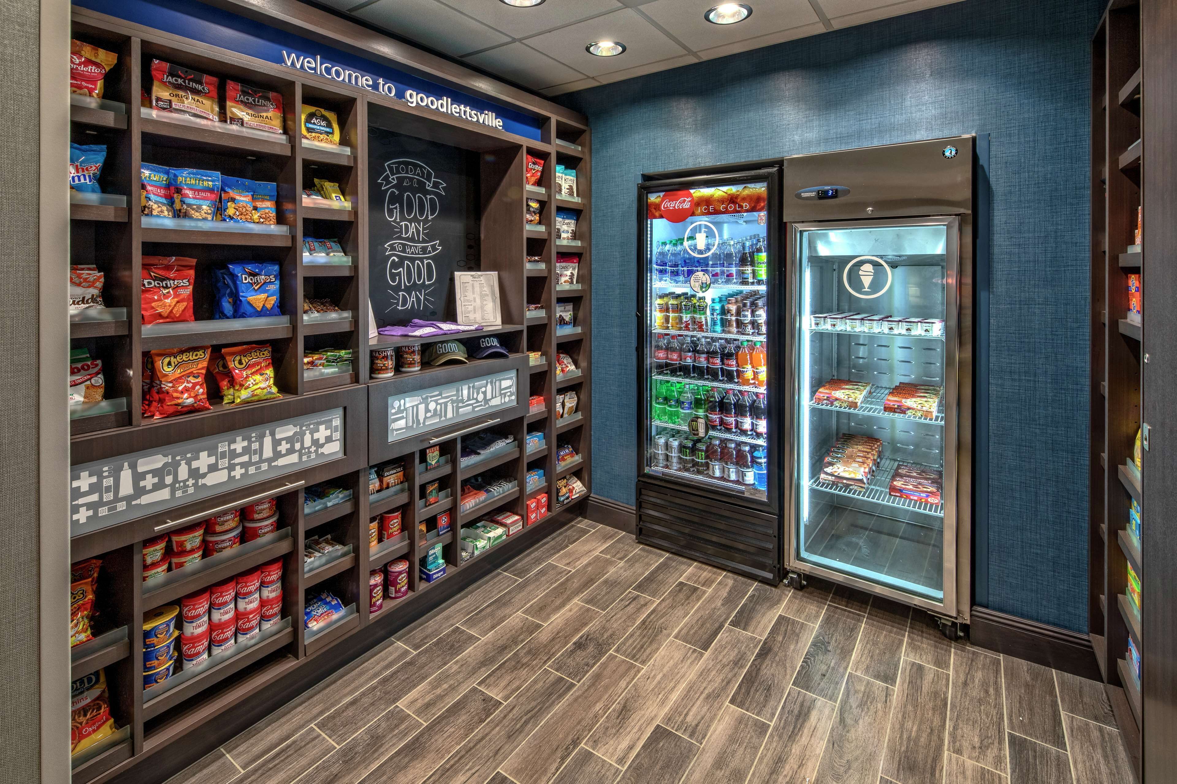 Snack bar