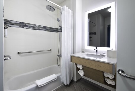 EVEN Hotel Miami Airport, an IHG Hotel - Image 61