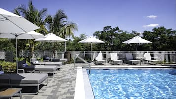 Outdoor pool, free pool cabanas, pool umbrellas