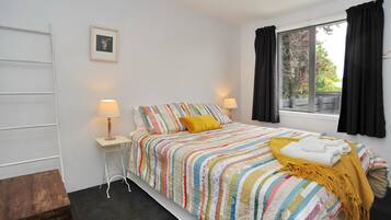 Charles St Apartment | 1 bedroom, iron/ironing board, cribs/infant beds, free WiFi