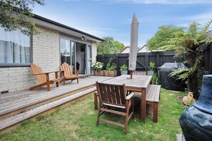 Terrace/patio - Charles St Apartment (Christchurch)