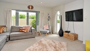 St Albans St Villa | Living area - St Albans St Villa (Christchurch)