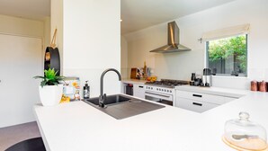 St Albans St Villa | Private kitchen - St Albans St Villa (Christchurch)