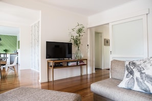 Flat-screen TV, DVD player