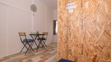 Twin Room | Free WiFi