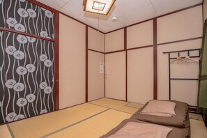 Traditional-Zimmer (Japanese Style)