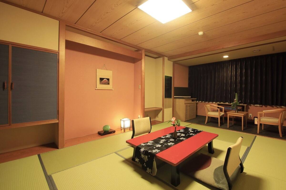 內部