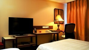 Standard Double or Twin Room | Room amenity - Wenxin Holiday Hotel (Tonghua)