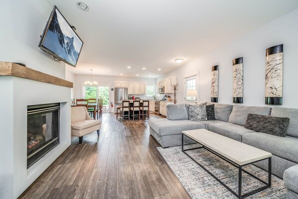 Smart TV, fireplace, video games, DVD player