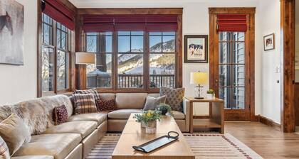 Outpost: Grand View 2710 - Air conditioning!