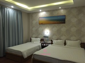 ห้องแฟมิลี่ | โต๊ะทำงาน, Wi-Fi ฟรี