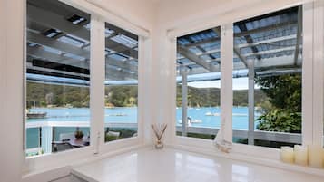 Premium Villa | Living area