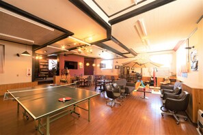 Games room - Kagura White Horse Inn (Yuzawa)