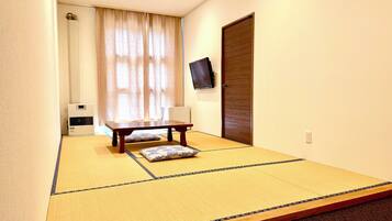 Japanese-Style Standard Room with Private Bathroom and Toilet, Mountainside