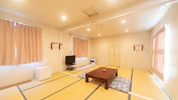 高級客房, 非吸煙房, 山旁 (Japanese, Private Shower and Toilet) | 床單