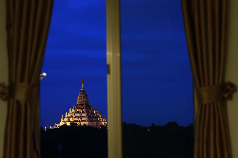 Rose Palace Hotel Yangon