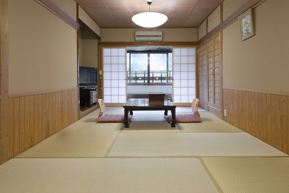 Traditional-Zimmer, Gemeinschaftsbad (Japanese Style, 11 Tatami-mats) | Zimmersafe, Schreibtisch, kostenloses WLAN, Bettwäsche