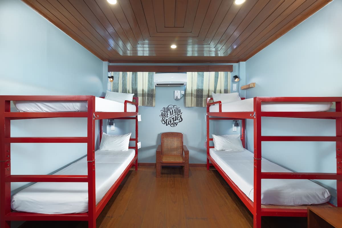 Coffres-forts dans les chambres, Wi-Fi gratuit, draps fournis