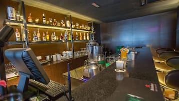 Bar (en el alojamiento)