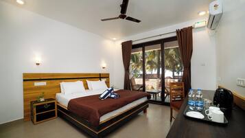 Deluxe Room | In-room safe, desk, free WiFi