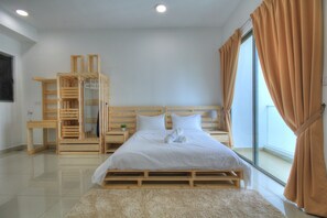 Iron/ironing board, free WiFi, bed sheets - Cybersquare B2210 (Cyberjaya)