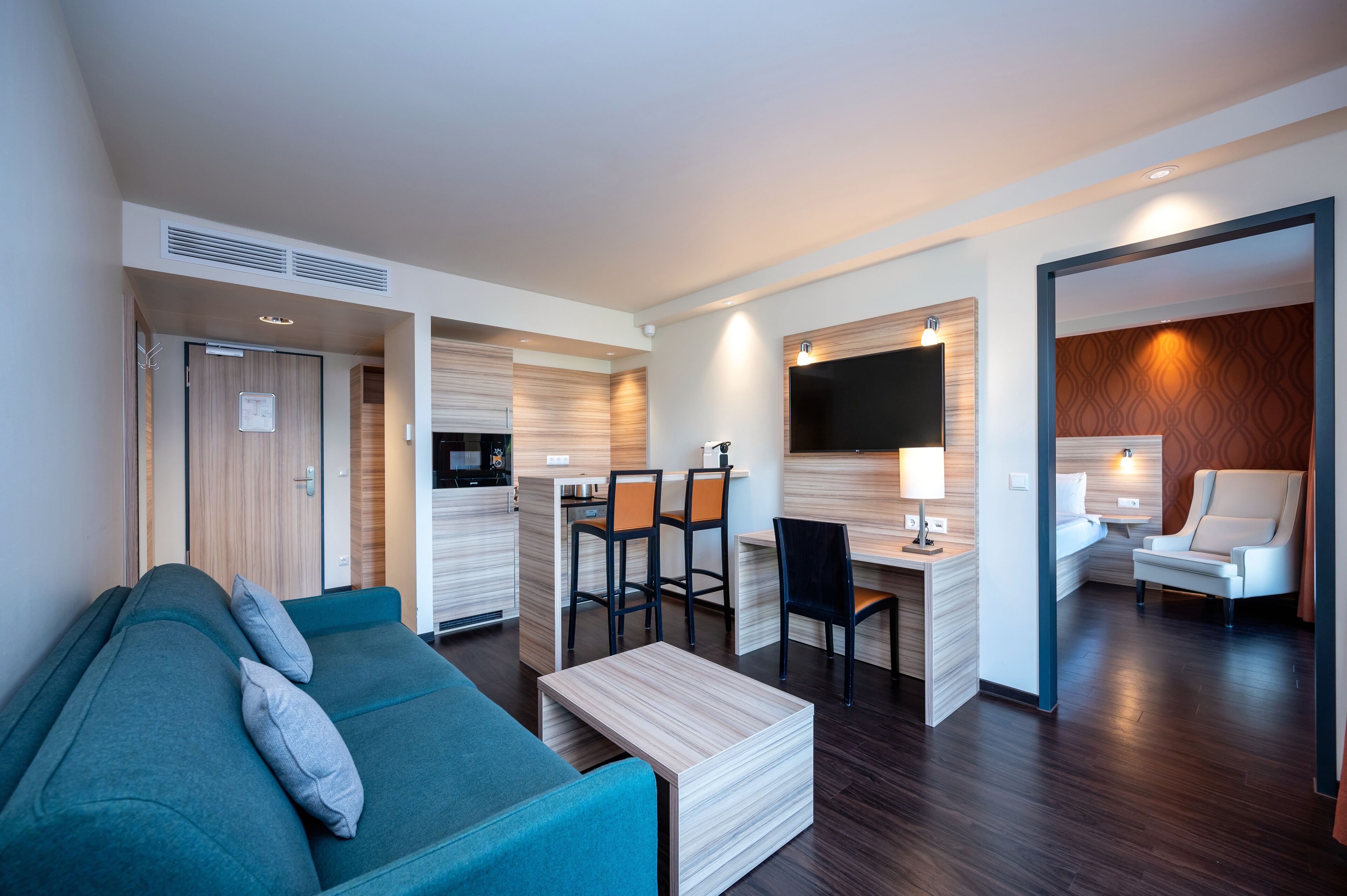 In-room safe, desk, soundproofing, iron/ironing board