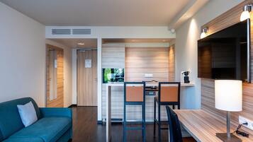 Coffres-forts dans les chambres, bureau, chambres insonorisées