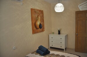 Comfort Apartment, 2 Bedrooms | Room amenity - Isra Home Apartment Sokolov 10 (Bat Yam)