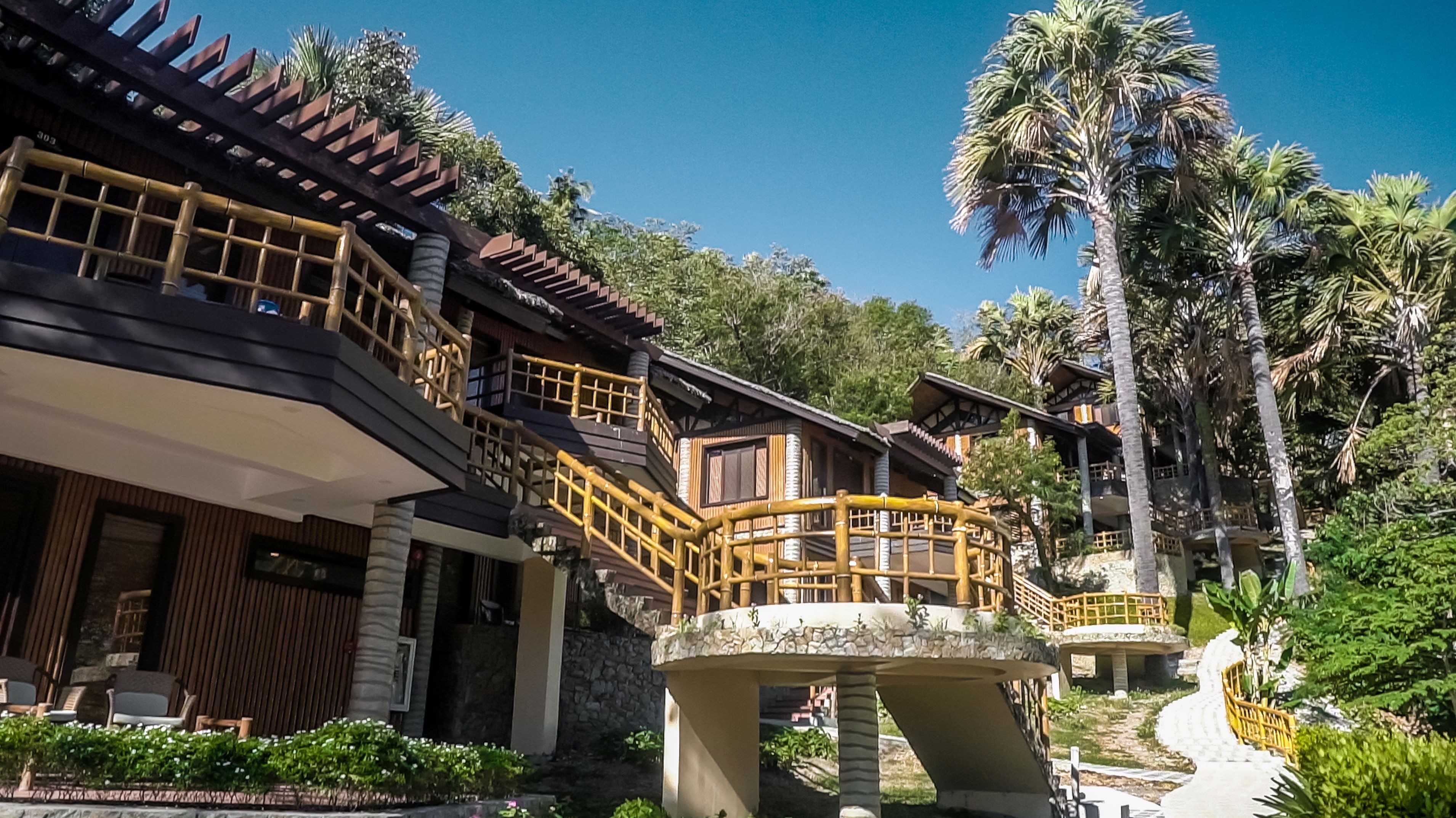 premier room, mountain view | 1 bedroom, minibar, in-room safe, desk