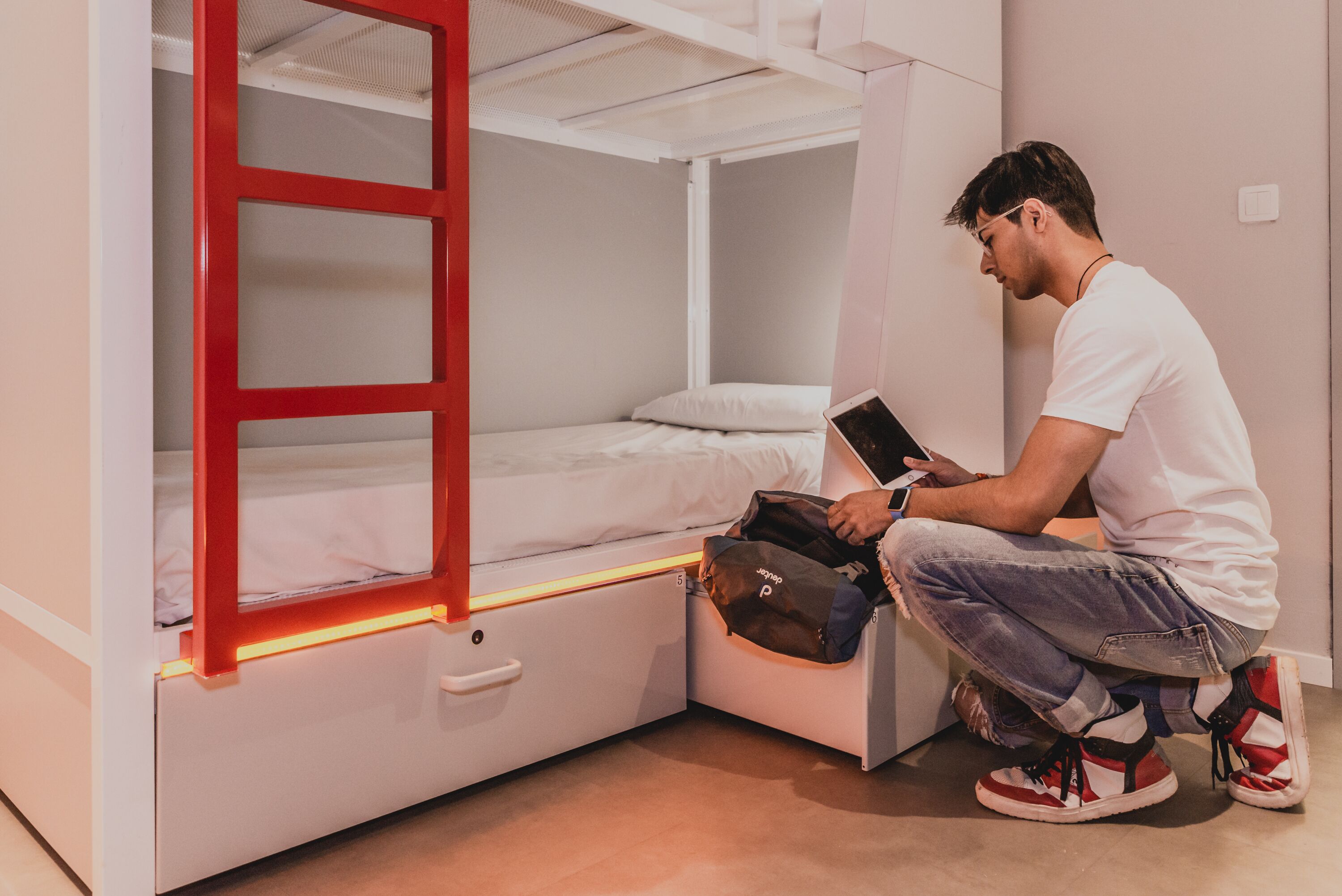 Photo - Sun & Moon Hostel