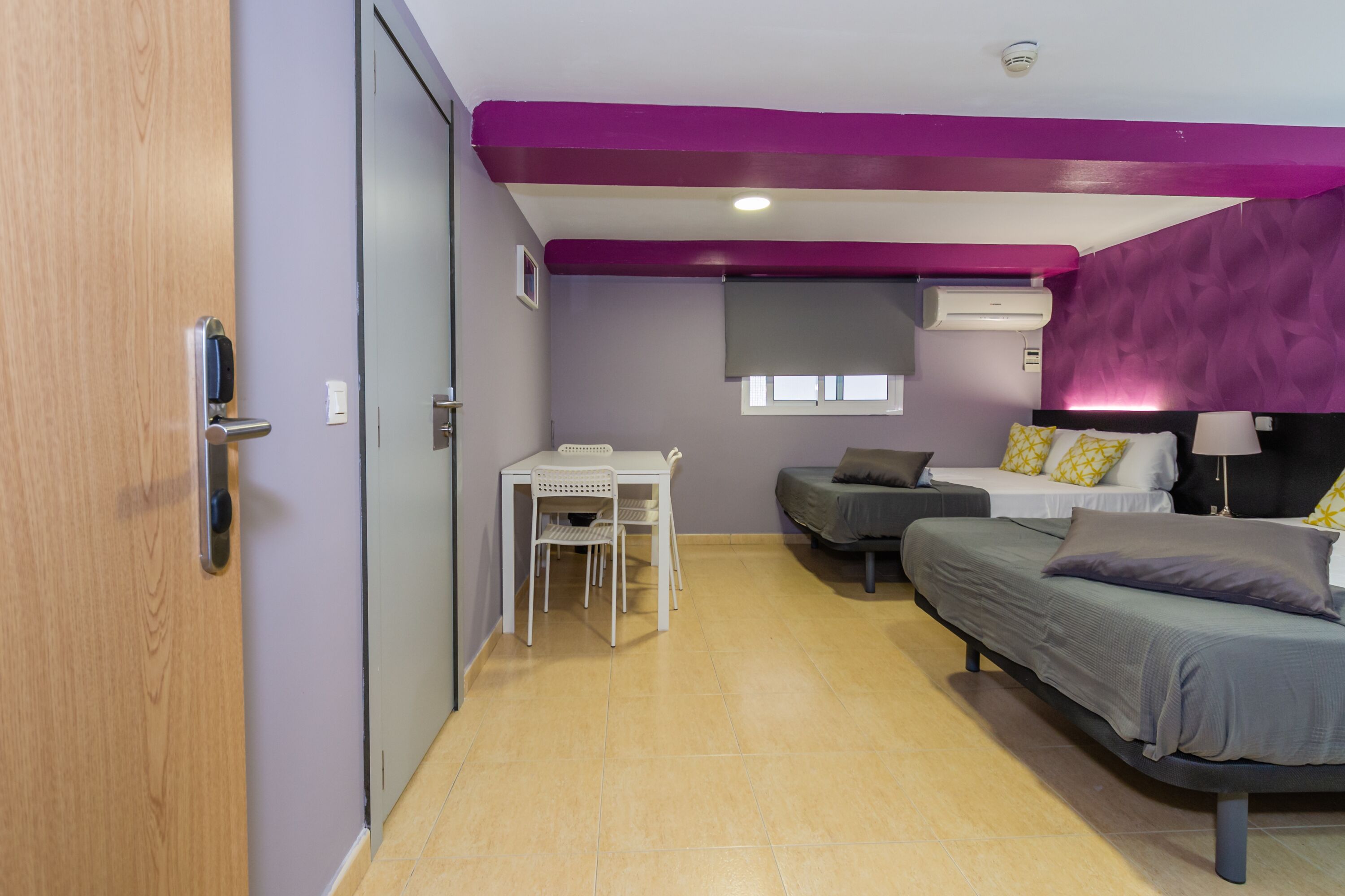 Photo - Sun & Moon Hostel