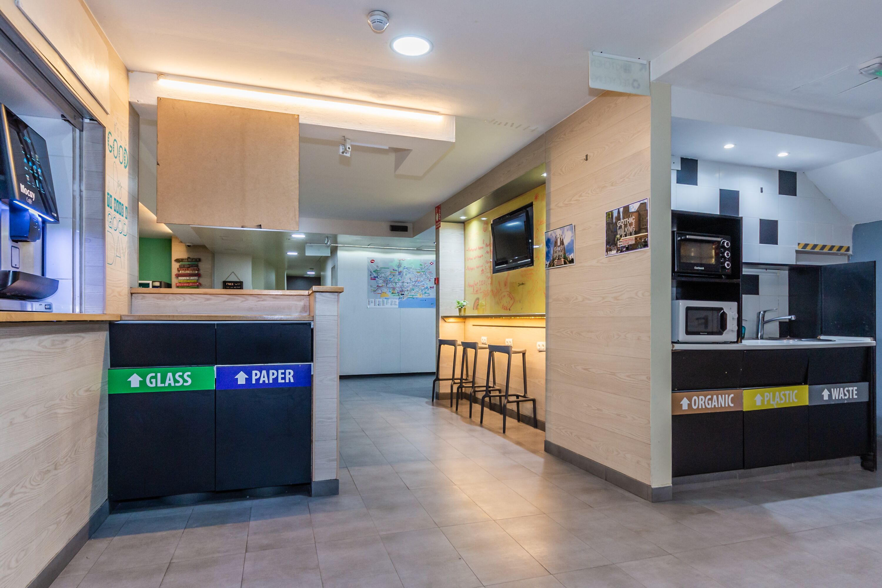 Photo - Sun & Moon Hostel