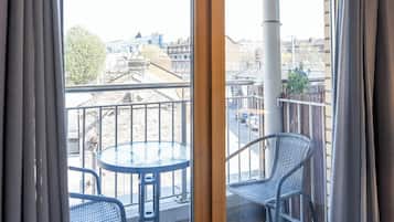 Deluxe Apartment, 1 Bedroom | Terrace/patio