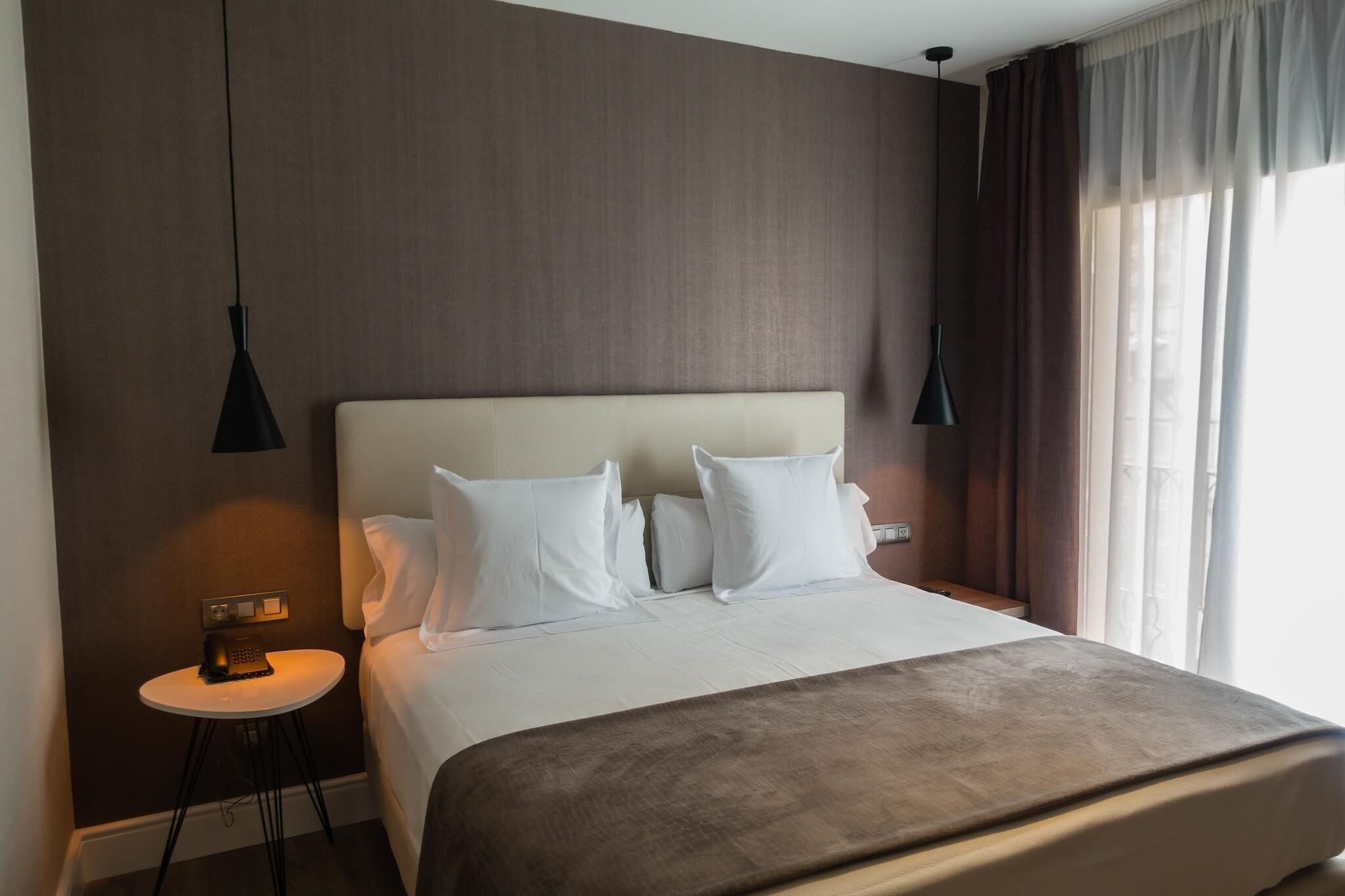 Minibar, in-room safe, desk, blackout drapes