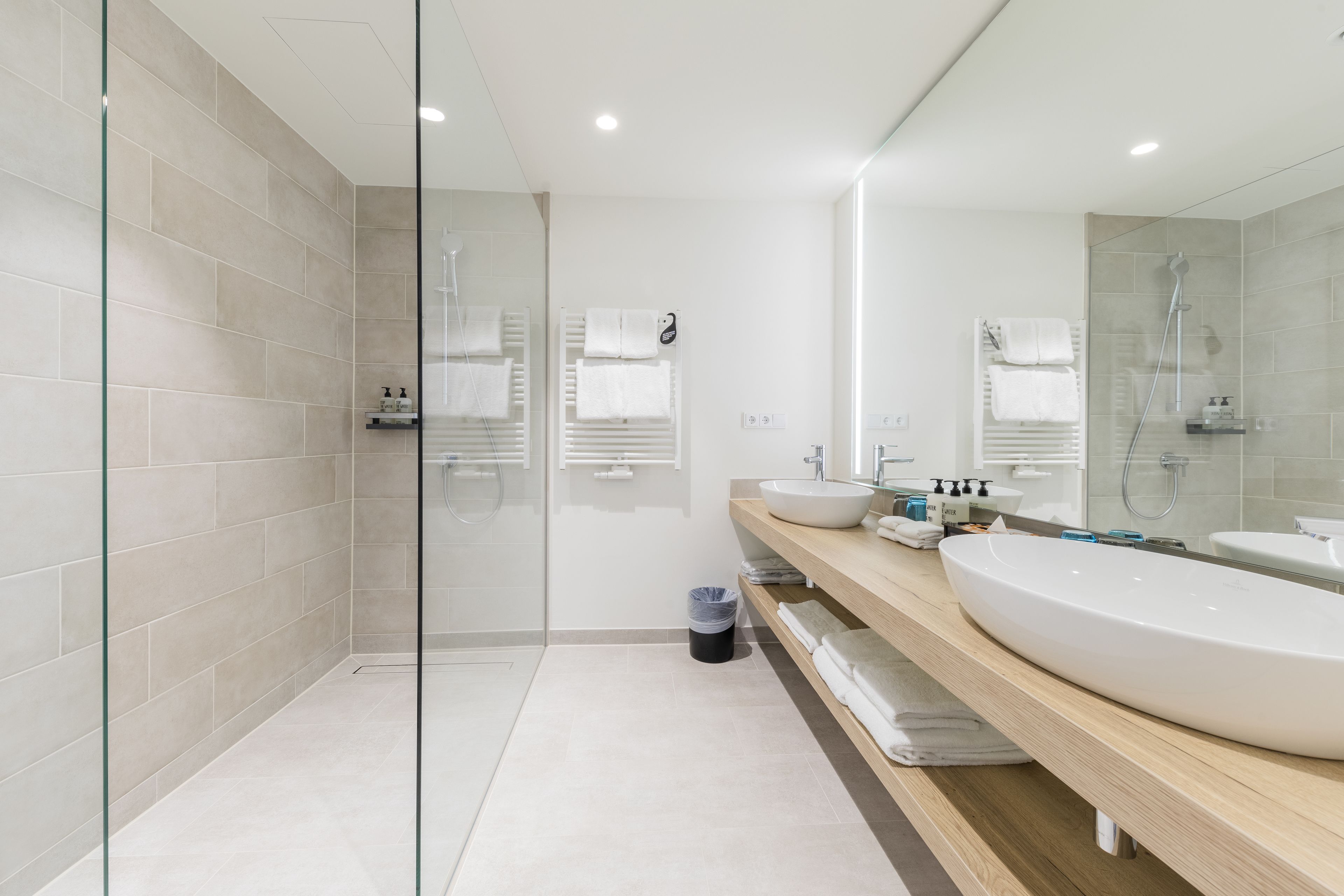 family quadruple room, 1 bedroom | bathroom | free toiletries, hair dryer, bathrobes, slippers