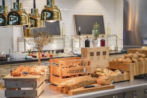 Frukostbuffé varje dag mot avgift