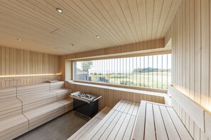 Behandlingsrom for par, badstue, dampbad og tyrkisk bad/hamam