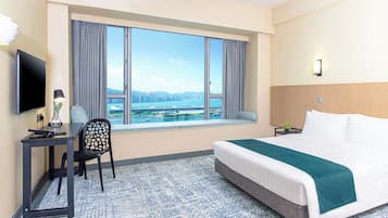Minibar, in-room safe, desk, blackout curtains
