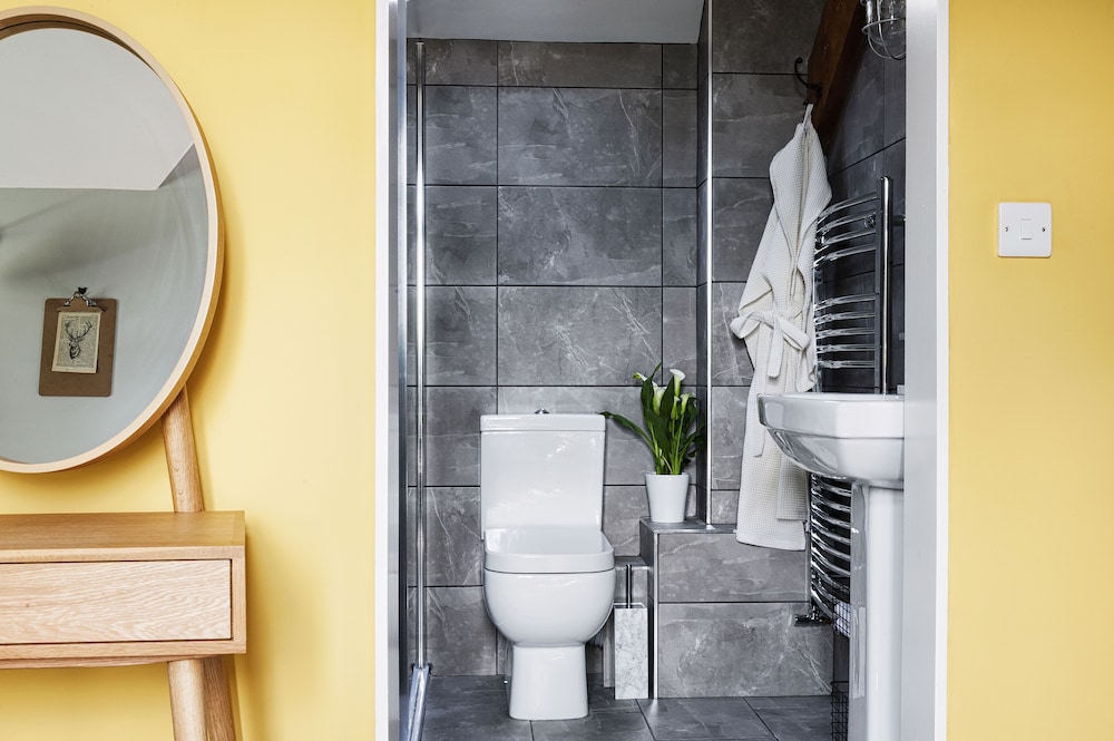 The Coach House by null