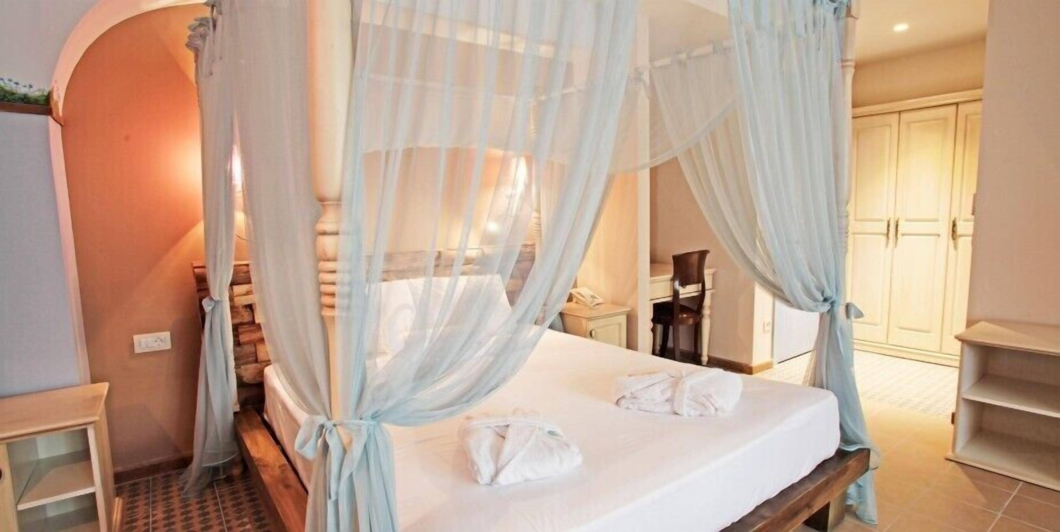 Suite (Mavi Yasemin ) | Minibar, in-room safe, desk, soundproofing