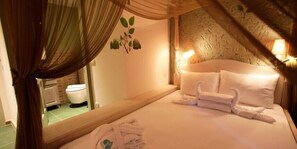 标准房 | 迷你吧、客房内保险箱、办公桌、隔音