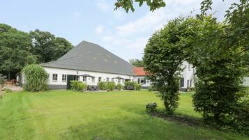 Design Studio, 1 King Bed, Terrace, Garden View | Garden view