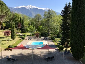 ห้องดับเบิล, ห้องน้ำส่วนตัว, วิวภูเขา (02. Chambre Canigou) | วิวจากที่พัก